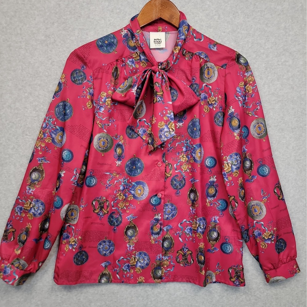 Vtg Nikki Tie Neck Long Sleeve Blouse Pocket Watch Time Piece Print Sz M 11/12